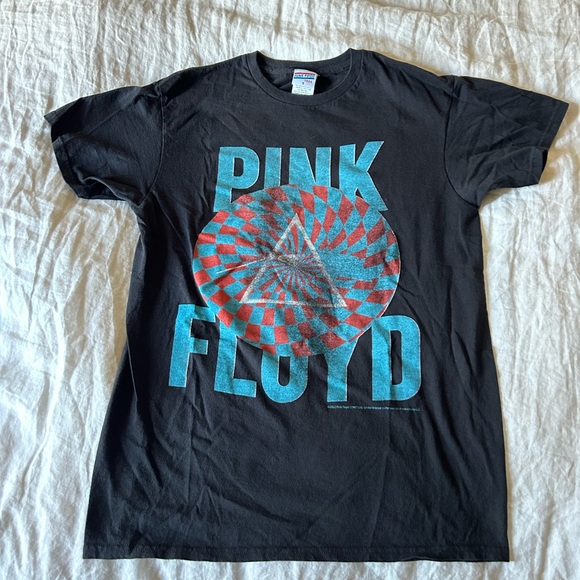 {Junk Food} Pink Floyd Graphic Tee - Picture 2 of 4